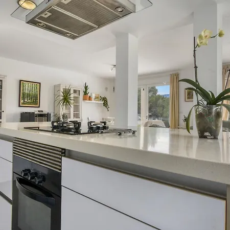 Holiday home Sol *